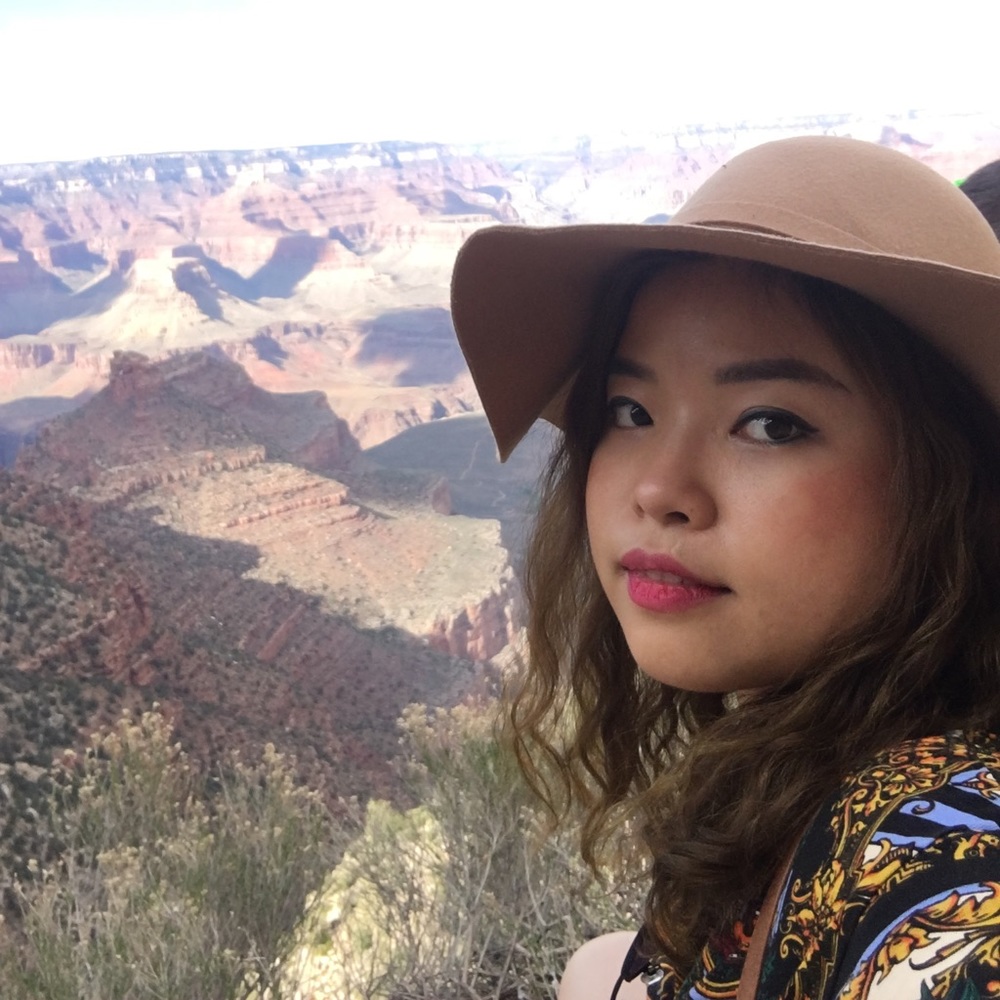 Meet your Posher, Nora